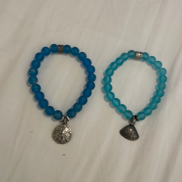 ⭐️Host Pick ⭐️ Sea Glass Bracelets with shell and sand dollar charms - Picture 1 of 4